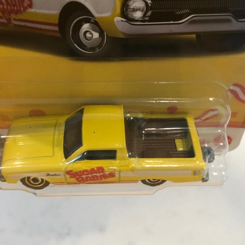 Mattel Matchbox '61 Ford Ranchero - Bright Yellow